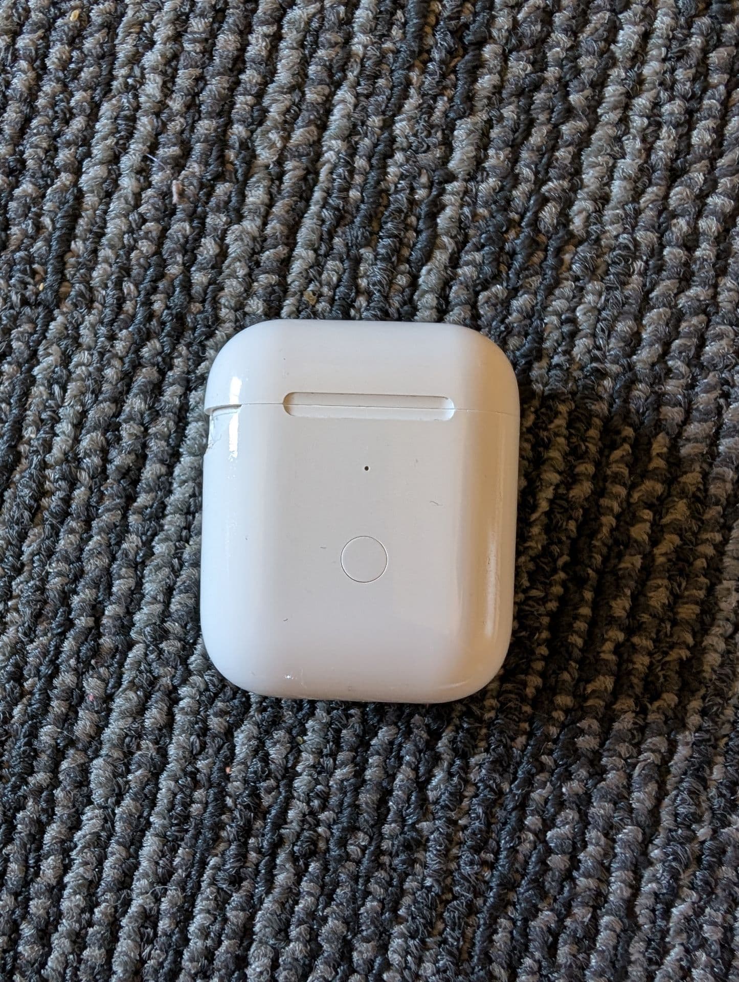 airpods and case (not pictured)